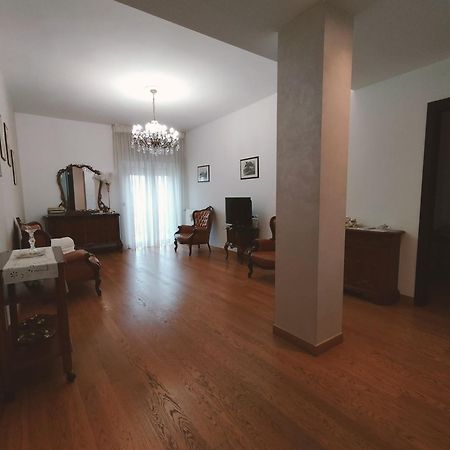 Bari 68 - Comfort Moderno & Fascino Antico 外观 照片